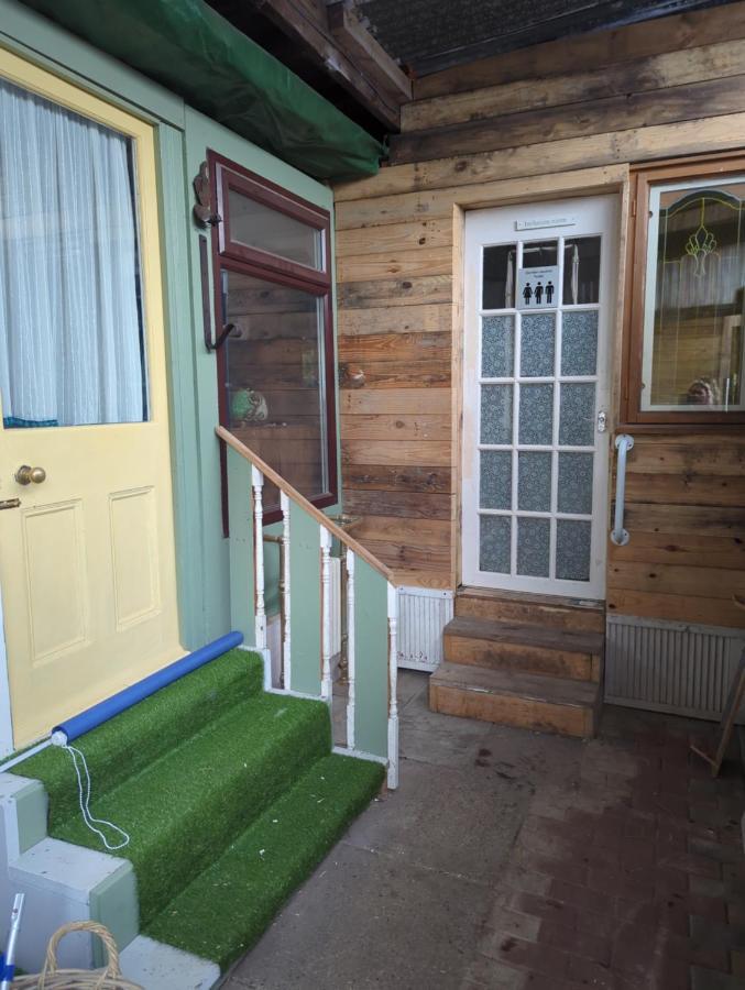 The Old Hay Barn Apartamento Bursledon Exterior foto